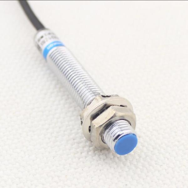 Inductive Proximity sensor LJ8A3-1-Z-BX DC Type NPN 3-wire M8