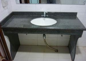 China Prefabricated Bathroom Engineered Granite Countertops Anti - Scratch For Home on sale