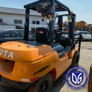 Quality 4t 8FDA40 Toyota Used Forklift Powerful Used Forklift Hydraulic Machine wholesale