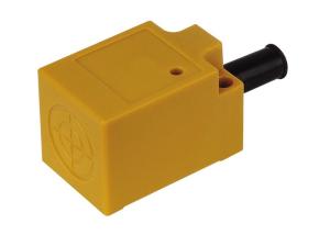 China LMF8 IR Proximity Sensor Inductive Angular Column Type AC 90V - 250V CE on sale