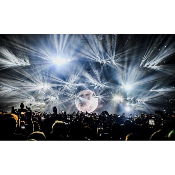 Custom HD Video Based 3d Holographic Projection System For Hologram Presentation