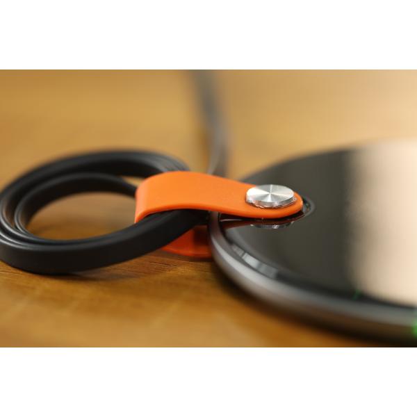 Ultra Thin Desktop Mini Fast Wireless Phone Charger with full power for iPhone 8 Samsung mobiles