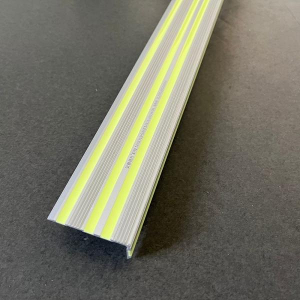 Self Adhesive Glow In The Dark Stair Nosing Treads Recyclable