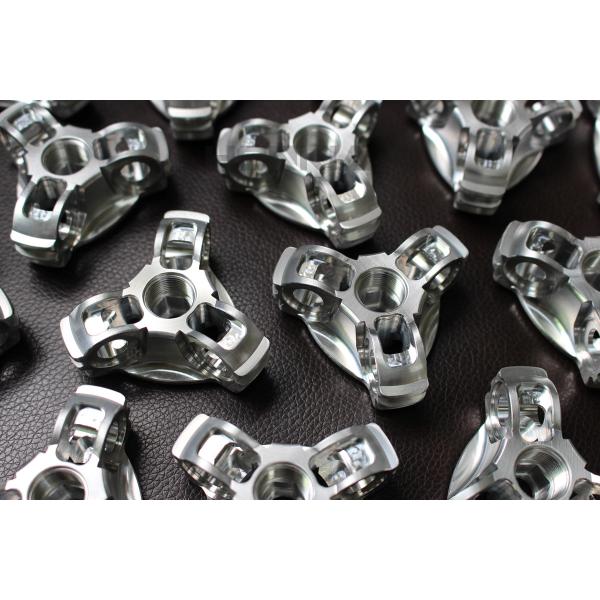 Mechanical CNC Aluminum Machining Parts High Precision Anodizing Silver Surface Finish