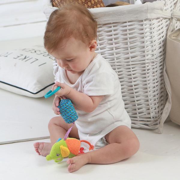 Cheap 34*14cm Soft Hanging Rattle Crinkle Squeaky Toy With Teethers Plush for sale