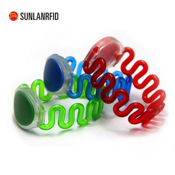 Cheap Waterproof Silicone uhf rfid wristband/bracelet for Swimming pool,Water parks,Sporting venues for sale