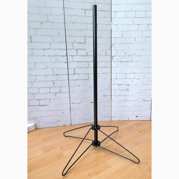 Wire Base Spinner Pockets Rotatable Black Metal Book Display Stand