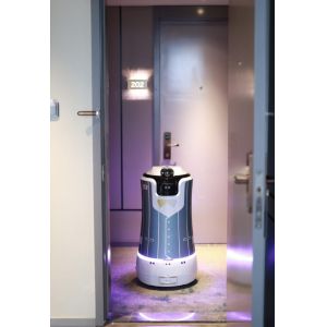 Quality School Dormitory Autonomous Mobility Robot Elevator Canned Drinks Delivery Robot Food wholesale