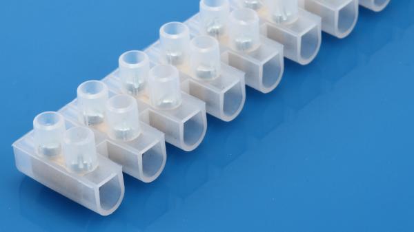 Cheap White Color Fast Connecting Terminal Block Connector U Type 15A Long Life for sale