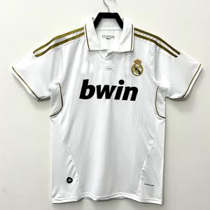Quality Custom Retro Soccer Jerseys White Classic Football Shirt Wear Men