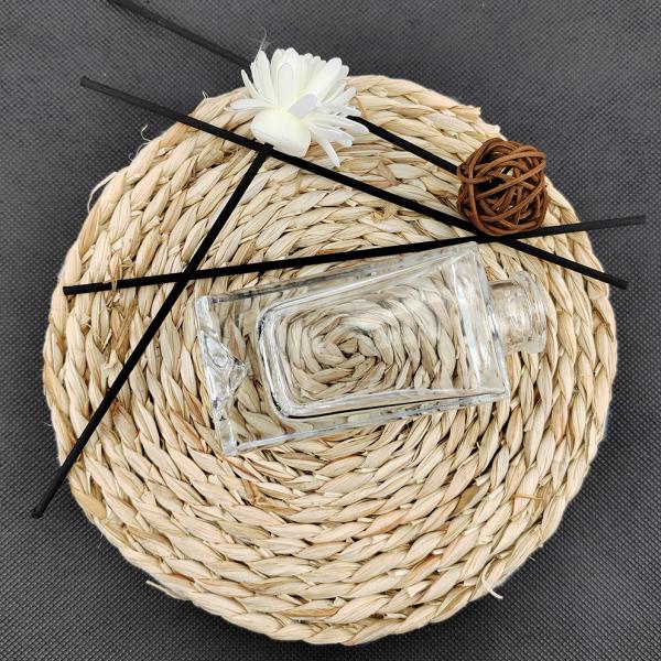 Round Glass Aromatherapy Reed Diffuser Bottles Perfume Rectangle Glass Bottle with Caps