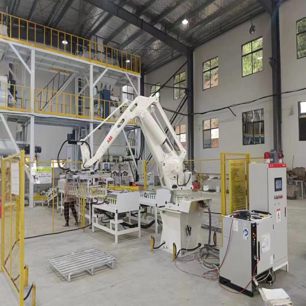 Cheap Robot Stacker Equipped With Arm-type Clamping For Stacking Bags for sale