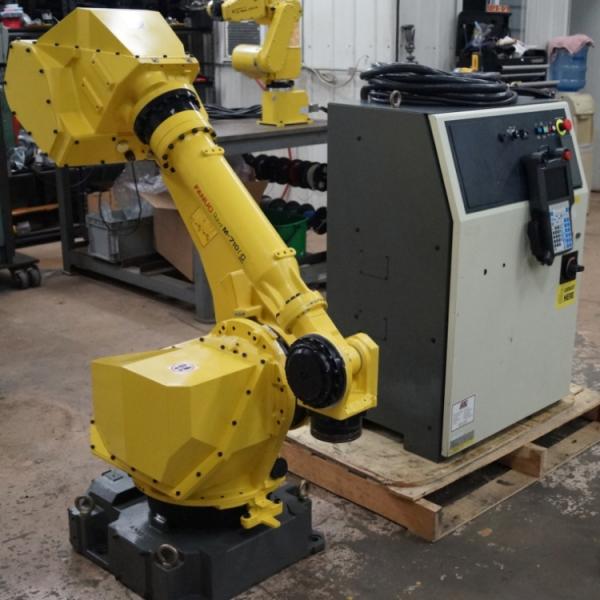 Material Processing Used Fanuc Robot Robot Manipulator 50kg Payload
