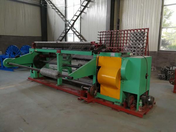 Cheap Normal / Reverse Twisted Hexagonal Wire Mesh Machine For 1 / 2 Inch Mesh Size for sale