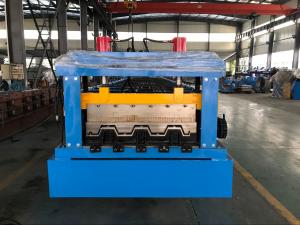 Quality 0.8 - 1.2mm Thickness floor decking forming machine Chain Drive wholesale