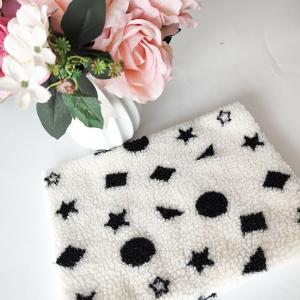 Quality Black And White Sherpa Fleece Fabric Jacquard Yarn Dyed For Backoack Floor Mats Pillow wholesale
