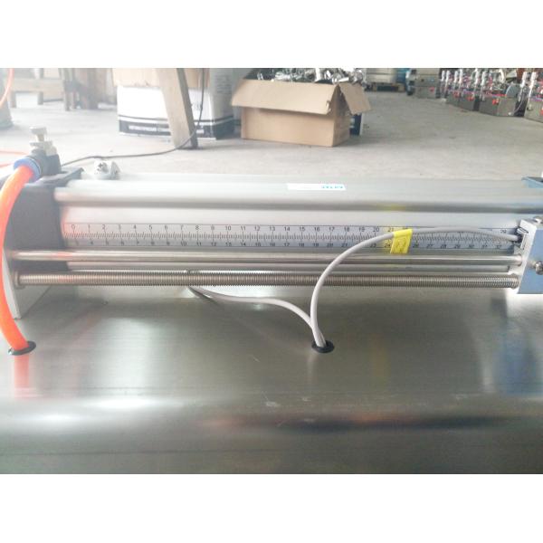 High Speed Semi Auto Filling Machine 200-1500 Ml For Tomato Paste / Sauce