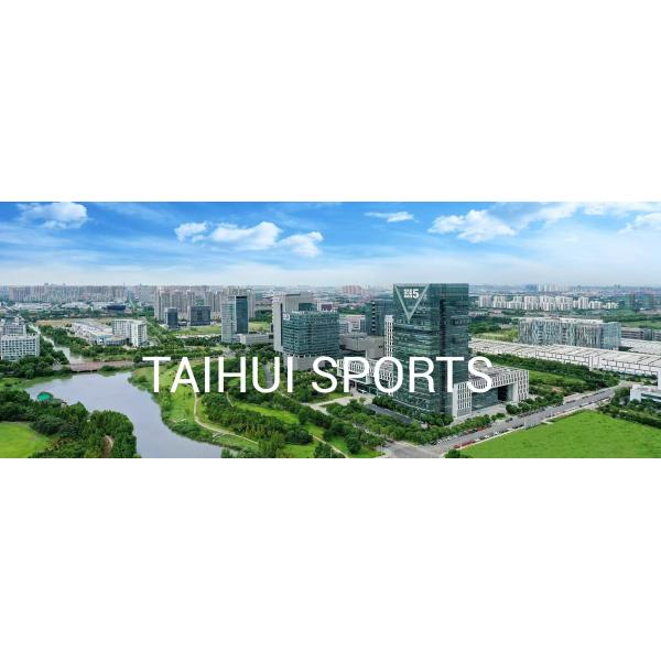 Green Artificial Grass 30mm Turf Wall For Rugby Sports Flooring Maintenance Free