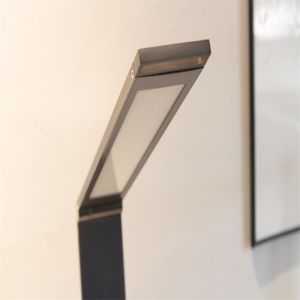 Quality metal simple design mutifunctional LED desk/table reading lamps wholesale