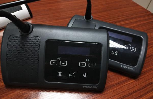 Cheap -46 dBV / Pa Sensitivity Wireless Conference Microphone With Language Interpretation for sale