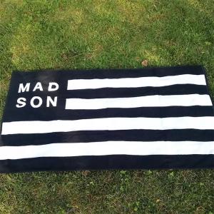 Quality Black and white striped jacquard beach towel cotton terry woven yarn dyed jacquard towel custom luxury jacquard towels wholesale