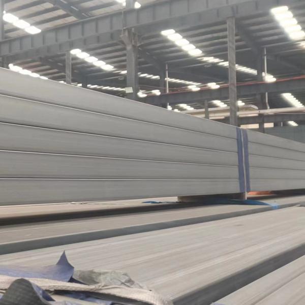Versatile Galvanized Rectangular Pipe For Structuring DN15-DN300mm
