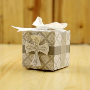 China Eco-Friendly Biodegradable Paper Food Packaging ，food gift boxes packaging， on sale