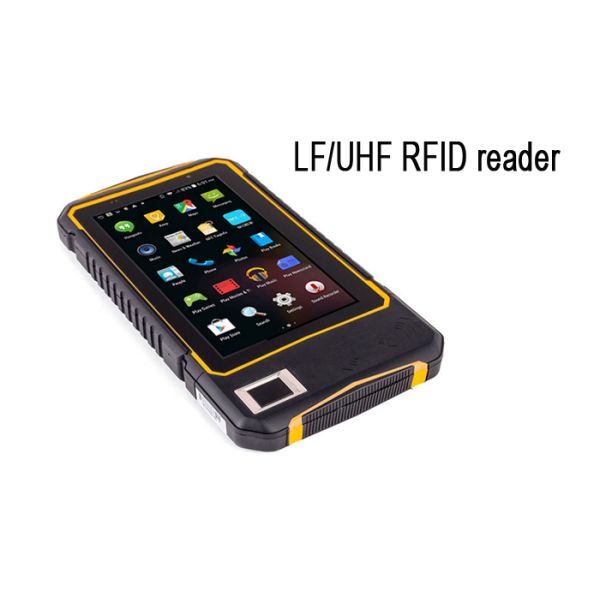 High Performance Tablet PC With RFID Reader , Rugged 7 Inch Tablet Dustproof