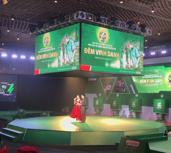 SMD 1R1G1B 1000nits Indoor Rental LED Display P3.91 Pixel