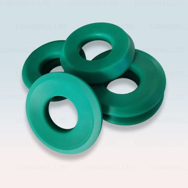 Red NBR Insert Mud Pump Valve ASSY AH36001-05.12A.03 Polyurethane Casting Mud Pump Spares