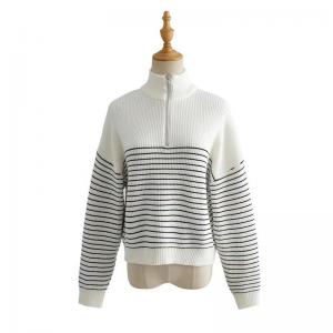 China 100% Polyester 7GG Color Block Striped Sweater Soft Knitted Tops With Zipper on sale