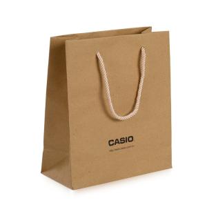 China Recycled Kraft Paper Shopping Bags , Custom Kraft Paper Bags For Clothing Packaging on sale