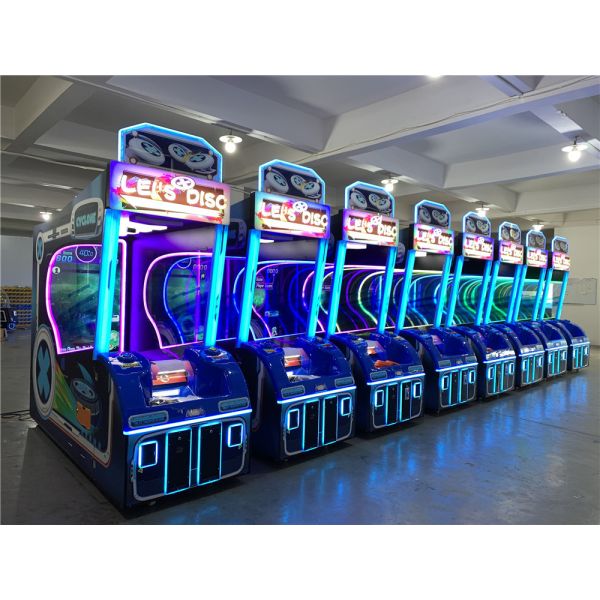 60 inches monitor let's disc redemption games, disc it throw disc Carnival Games