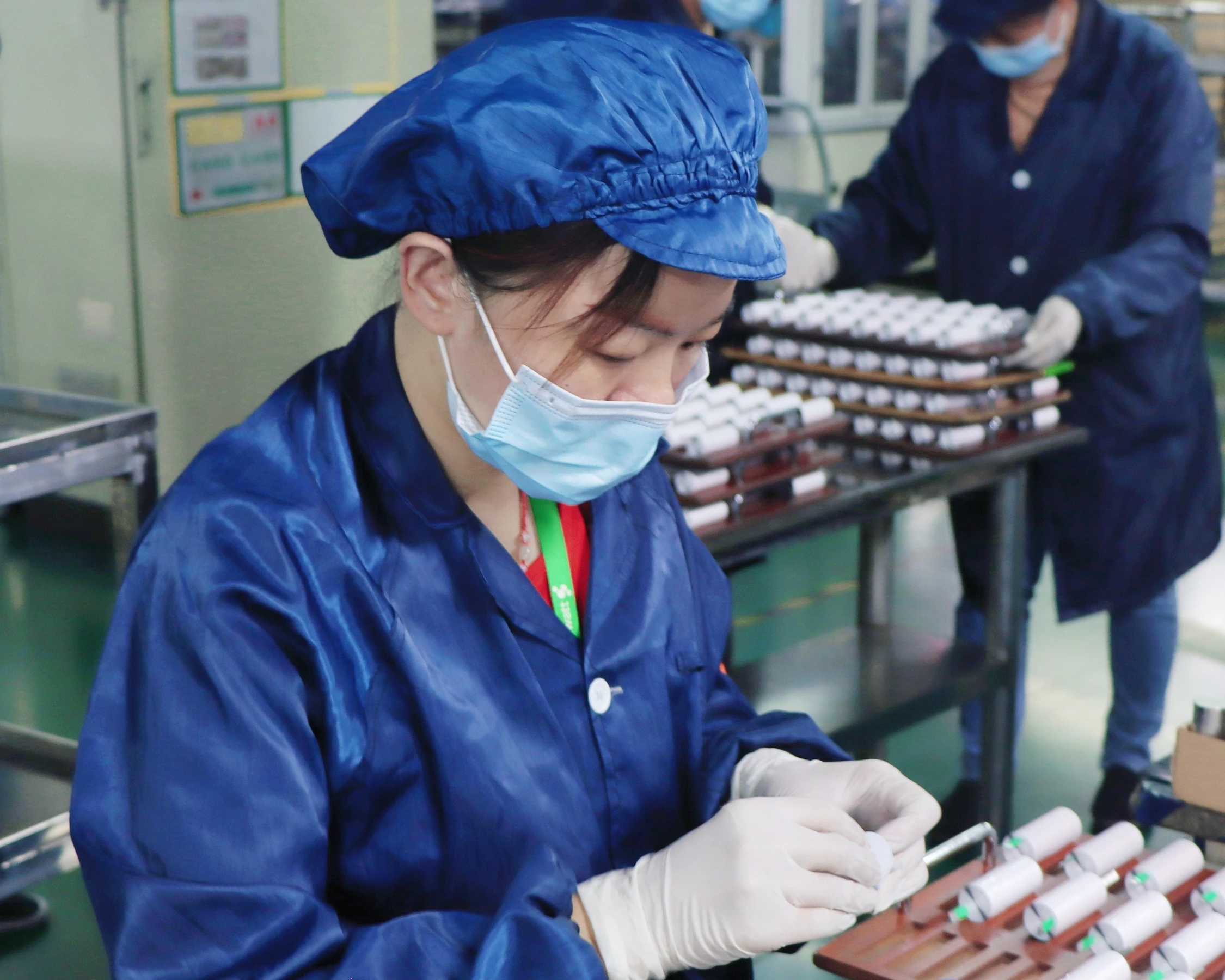 Grade a Batteries Cylindrical 18650 3.6V 3000mAh 3350mAh Lithium Ion Battery Power Storage Battery Cells