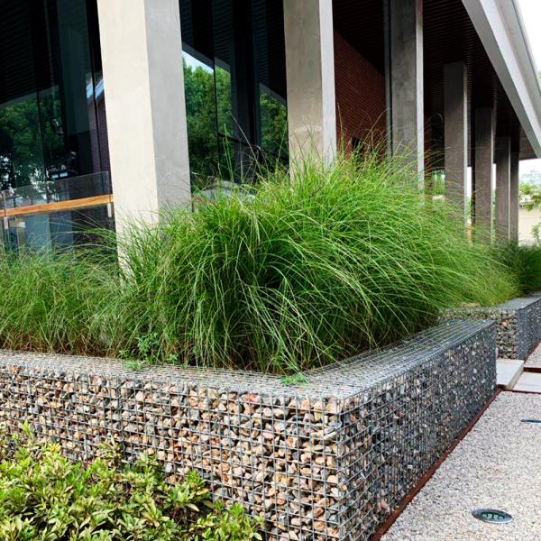 Hot Dipped Galvanized Gabion Wall Construction With Welded Reinforcing Mesh