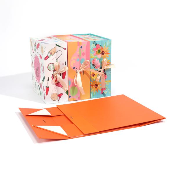 Custom Size Accepted Magnetic Foldable Gift Box with CMYK Pantone Colour Printing