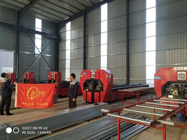 Precise Hydraulic Punching Solutions For Professional Applications
