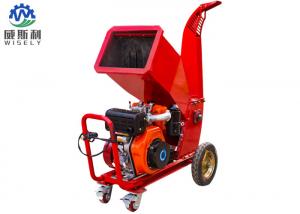 Quality Small Agricultural Machinery Mobile Wood Chipper And Shredder With 15hp Diesel Engine wholesale