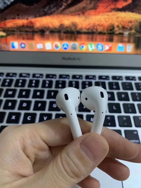 wireless Airpods for iPhone, iPad and iPod touch models with iOS 10, bluetooth