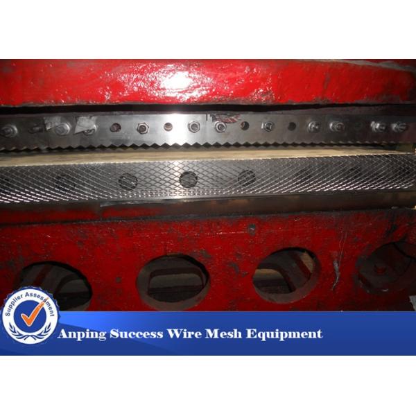 High Efficiency Expanded Metal Mesh Making Machine Advanced Design 1m Width