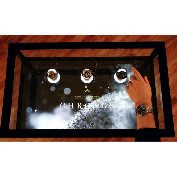 High Performance Interactive Showcase For Shoes / Bags Store 500 Cd/M2 Display Brightness