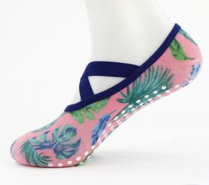 China Cotton Yoga Grip Socks With Belt Pilates Fitnnes Custom Yoga Socks Anti Slip on sale