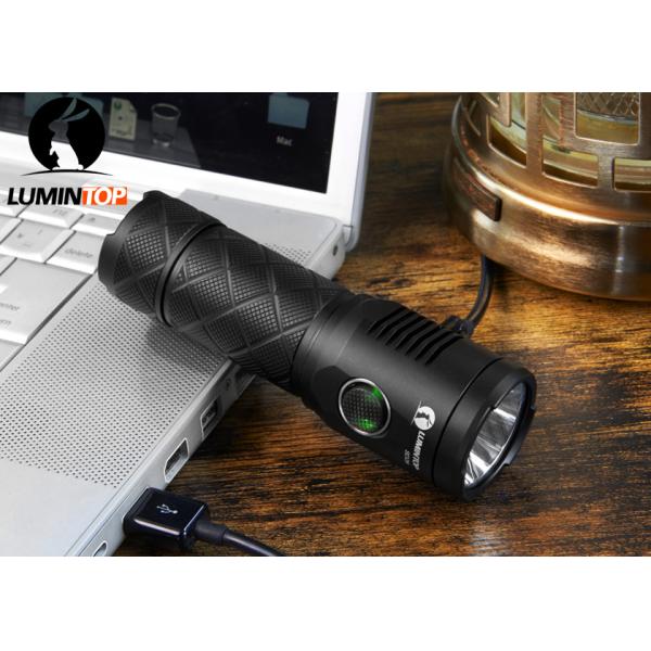 Portable Rechargeable LED Flashlight 1000 Lumens Light Distance 205m