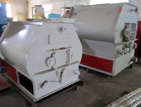 2CBM Poultry Feed Horizontal Animal Feed Mixer 1000KG/ Batch