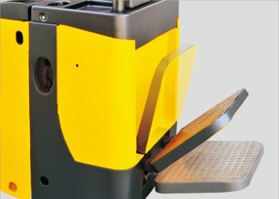 Stand - On Type 2500kg Pallet Jack Forklift With Folding Platform