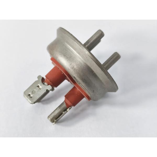 4J28 Fridge Compressor Terminals with Circlip or Wielding Voltage 200V-400V Current Rating 20A-30A