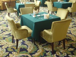 Quality Customized Gelaimei Hotel Restaurant Furniture Hotel Dining Table Set wholesale