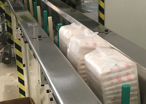 Automatic 55bags/min Hygiene Care Package Solution Stacker And Bagger