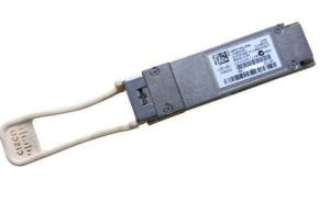 China FTTH 40GBASE QSFP Optical Transceiver 850nm 100m DOM Transceiver Module on sale