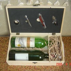 Quality wooden wine box sets with wine accessories, wine opener,etc. wholesale